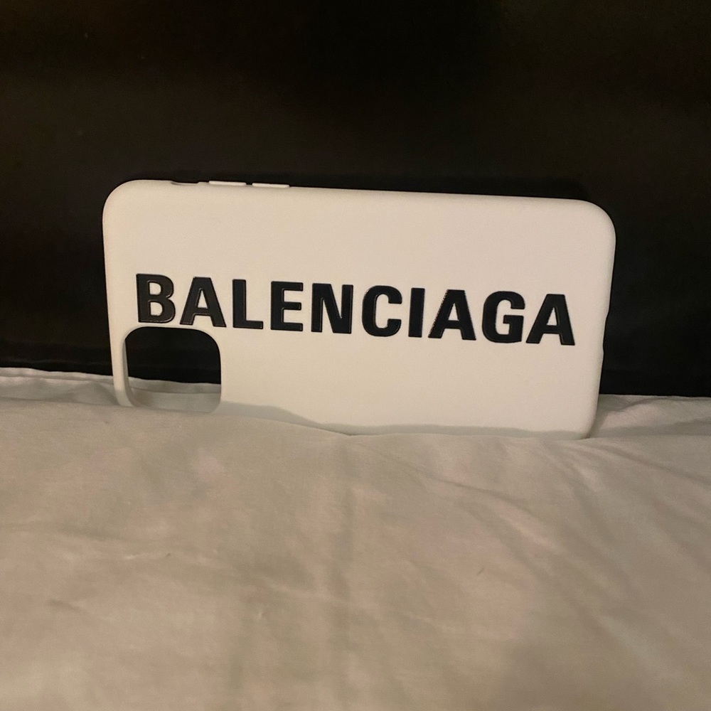 Iphone Pro Max Case - image 5